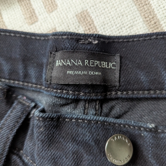 Banana Republic | 28 | High Rise Straight | Dark Wash Denim - Picture 9 of 11